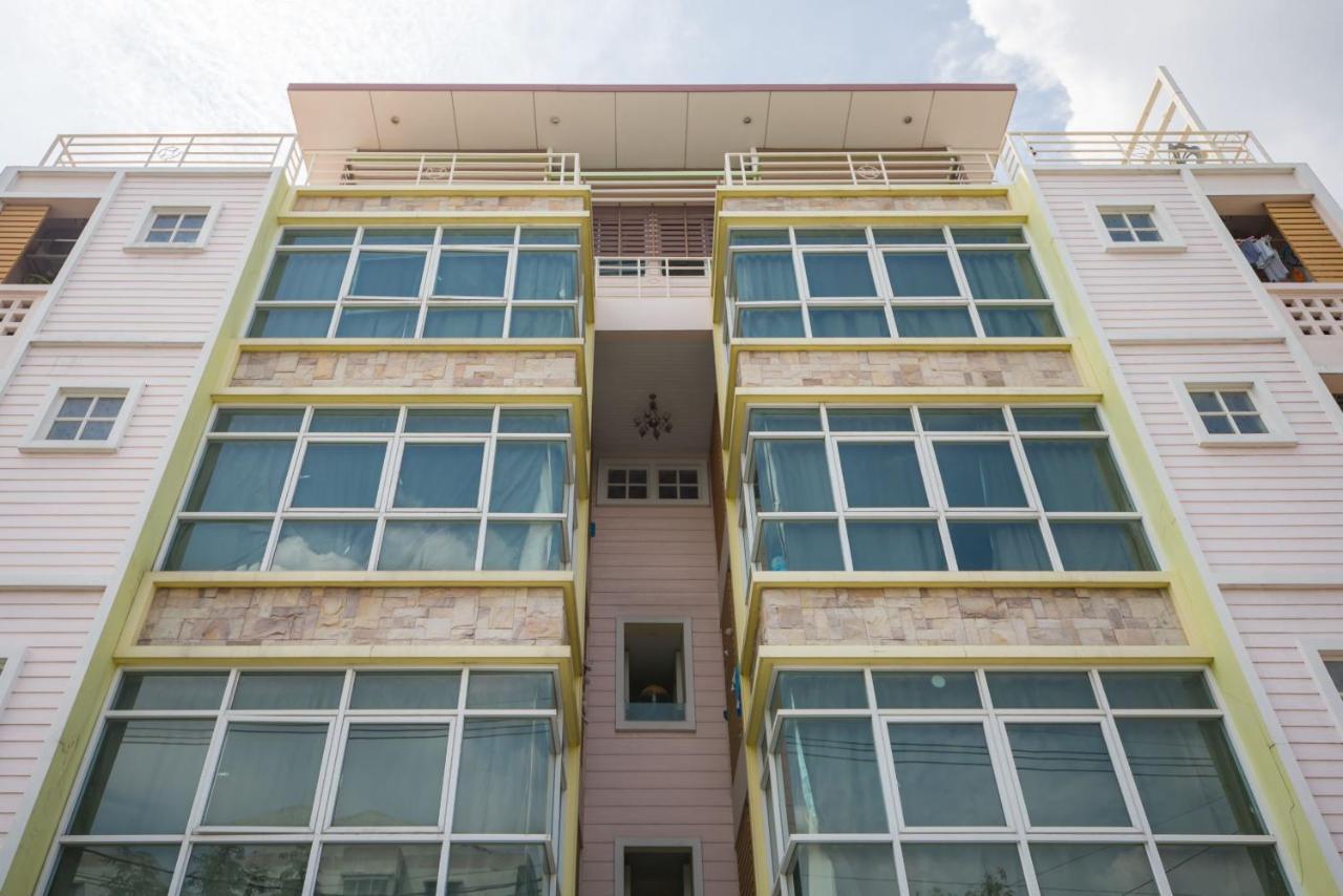 Oyo 75405 Ladda Place Bangkok Zewnętrze zdjęcie