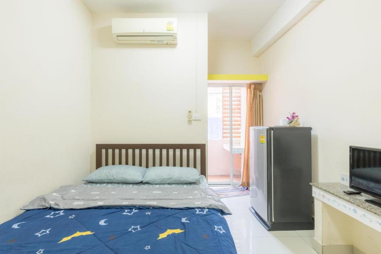 Oyo 75405 Ladda Place Bangkok Zewnętrze zdjęcie